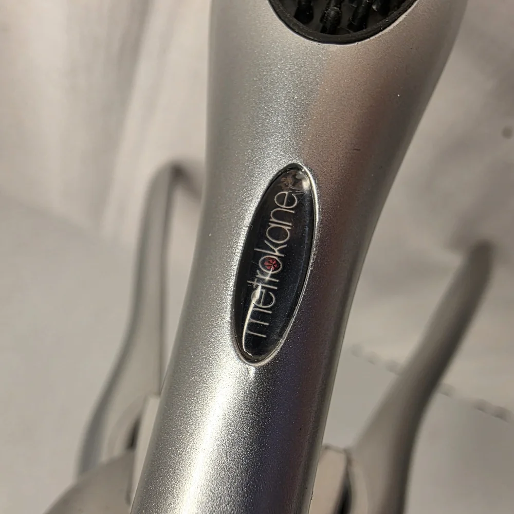 Metrokane Rabbit Corkscrew‎ And Houdini Silver Aerating Pourer Set